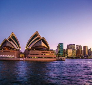 Australia: Island of Wonders