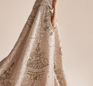 SWAROVSKI Sparkling Couture Infinity Exhibition